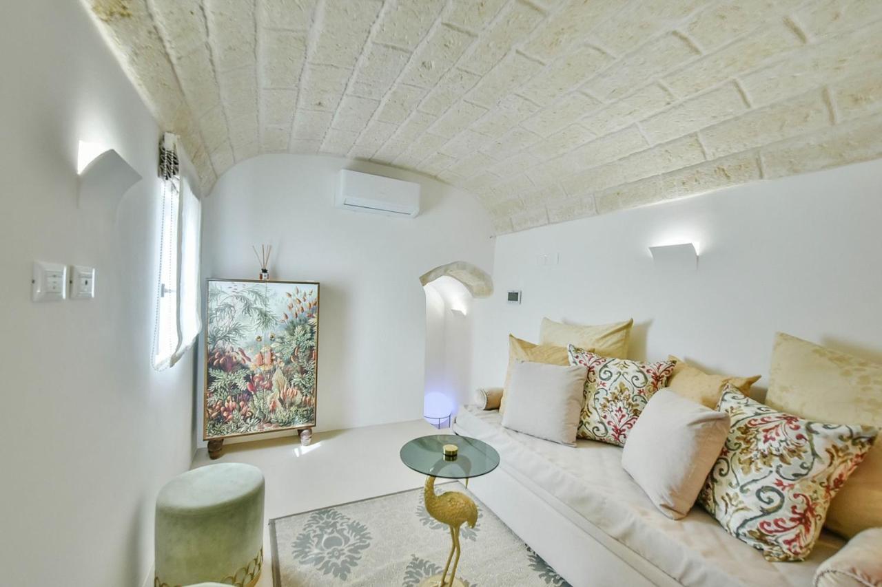 Eurydice Suite With Infinity Jacuzzi Ostuni Eksteriør billede